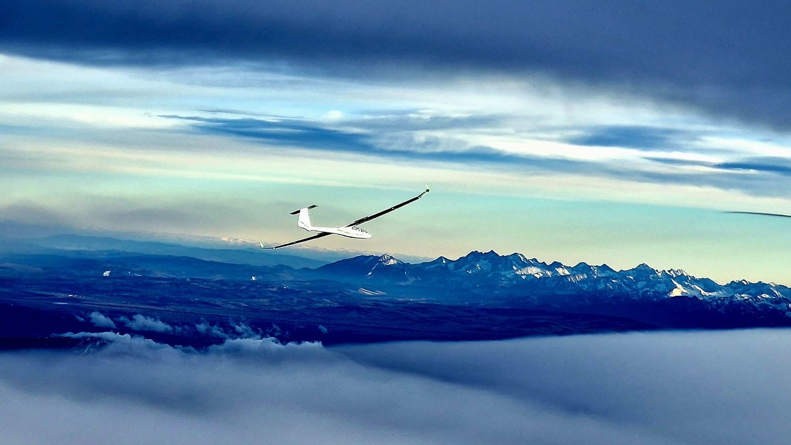 Rozpoczynamy sezon szybowcowy